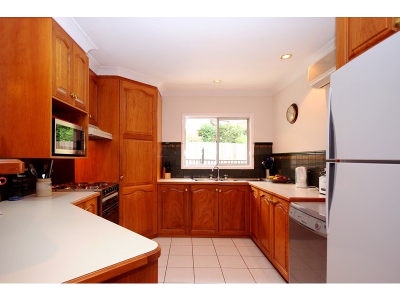 50 Mackenzie Street, Mount Lofty QLD 4350