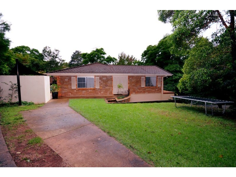 50 Mackenzie Street, Mount Lofty QLD 4350