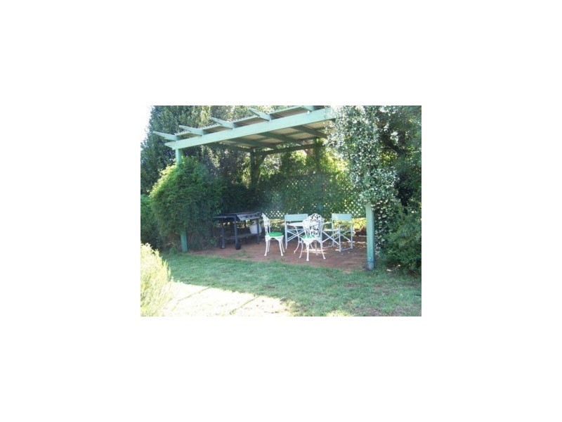 227A West Street, Harristown QLD 4350