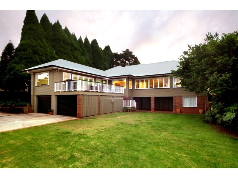 110 Tourist Road, Rangeville QLD 4350