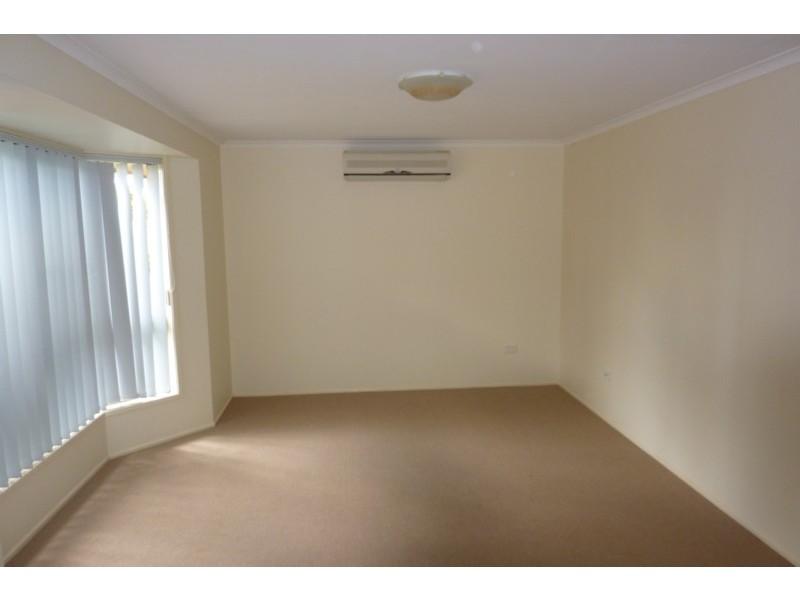 14 Kurrajong Street, Newtown QLD 4350