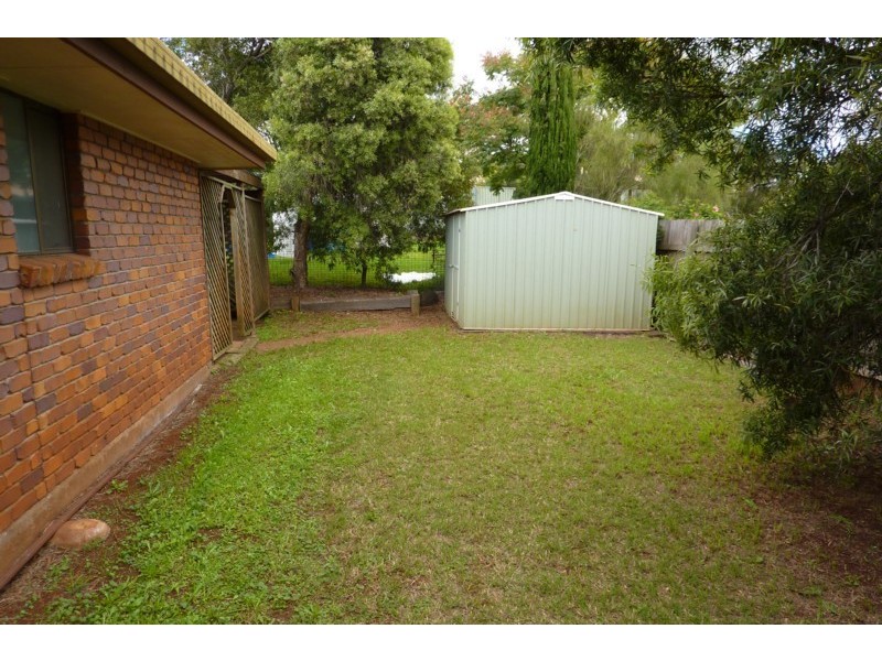 14 Kurrajong Street, Newtown QLD 4350