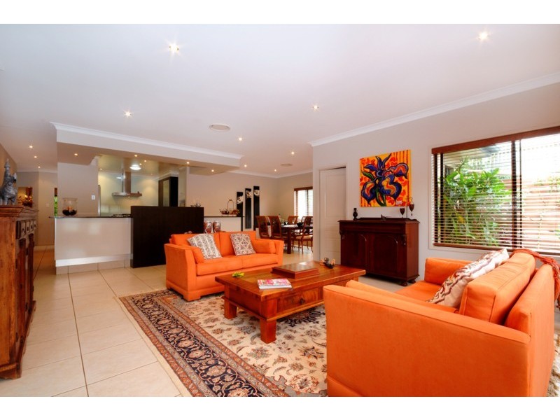 93 Spring Street, Middle Ridge QLD 4350