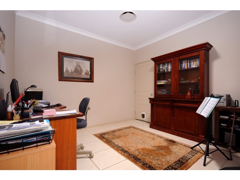 93 Spring Street, Middle Ridge QLD 4350