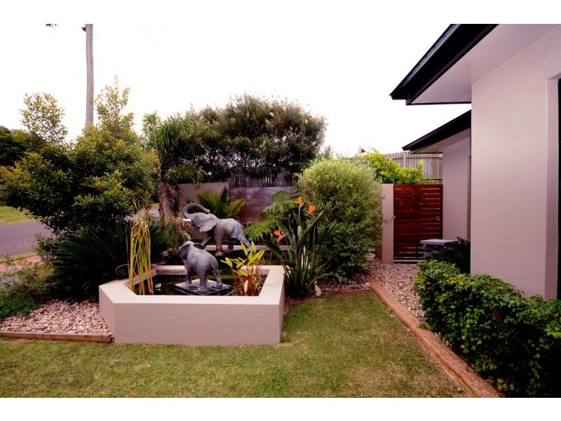 93 Spring Street, Middle Ridge QLD 4350