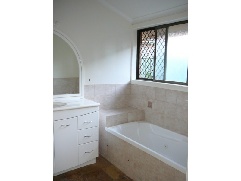 6 Conloi Street, Toowoomba City QLD 4350