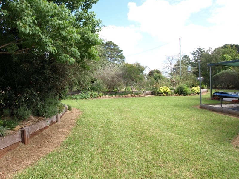 8599 New England Highway, Hampton QLD 4352