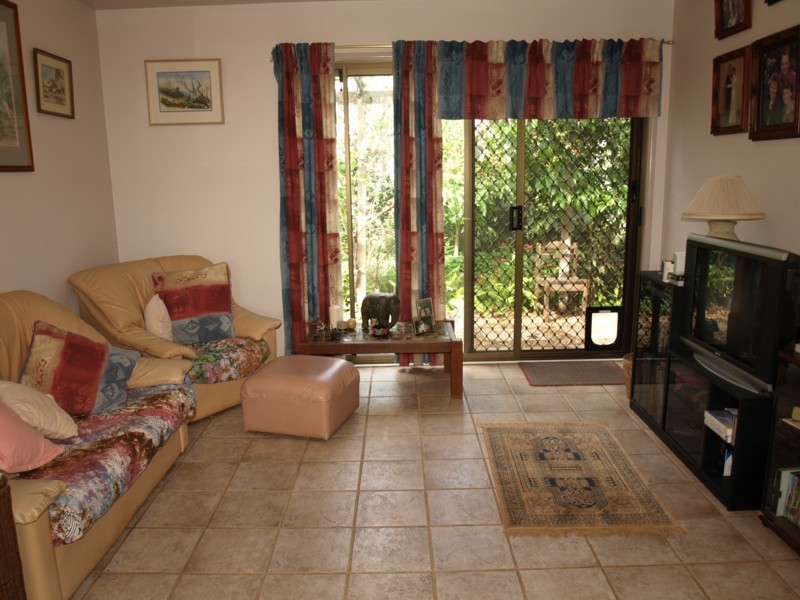 8599 New England Highway, Hampton QLD 4352