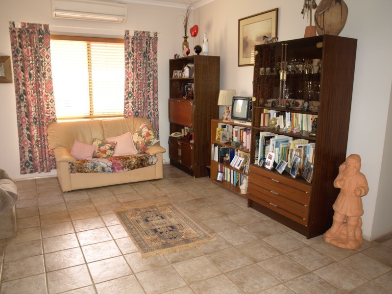 8599 New England Highway, Hampton QLD 4352