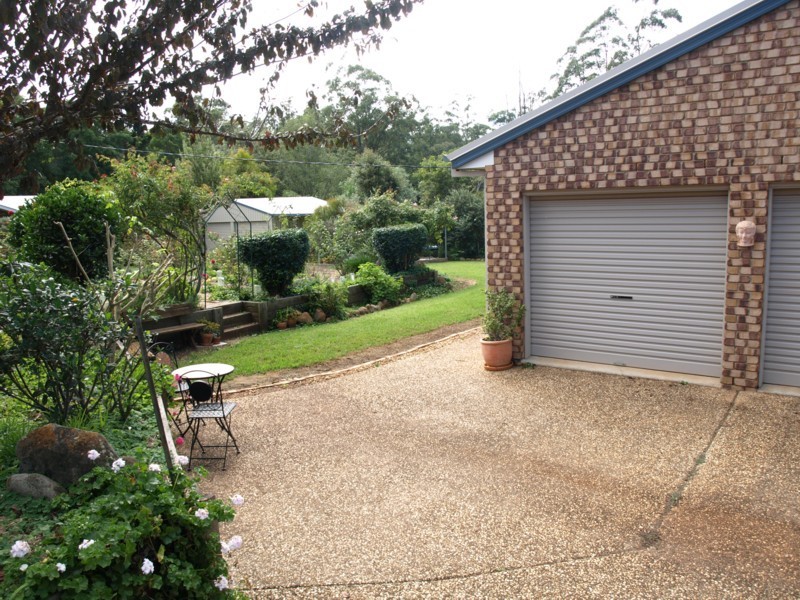 8599 New England Highway, Hampton QLD 4352