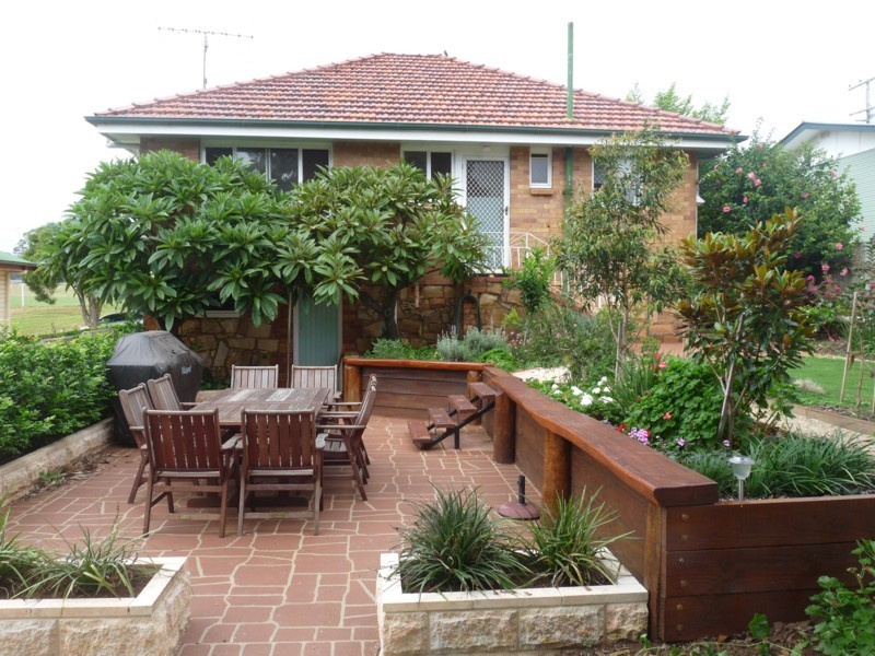 109 Long Street, South Toowoomba QLD 4350