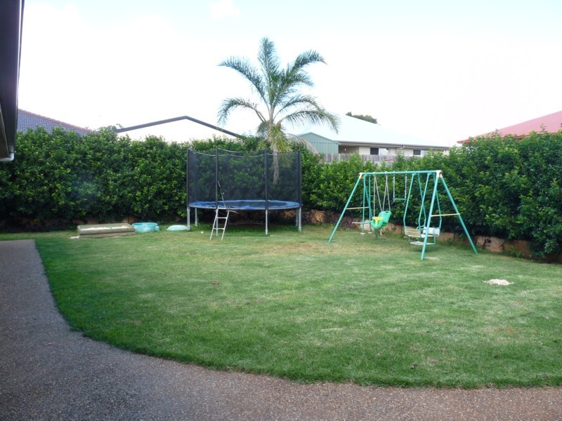 26 Hinchcliffe Drive, Kearneys Spring QLD 4350