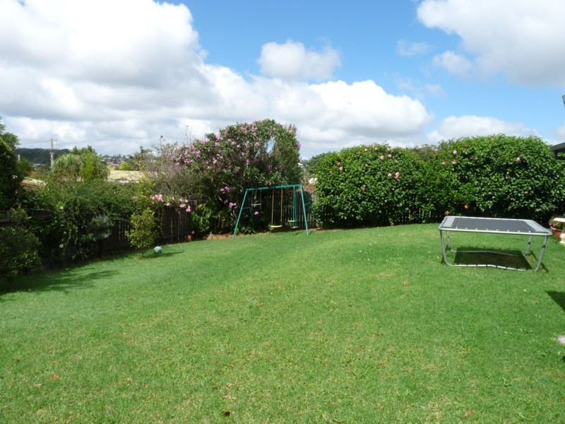 10 Claire Street, Centenary Heights QLD 4350