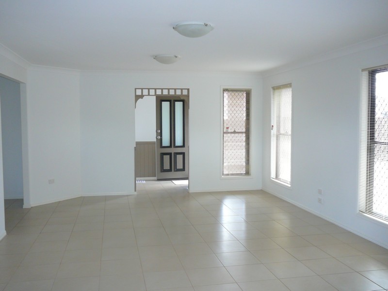 1/6a Rama Court, Kearneys Spring QLD 4350