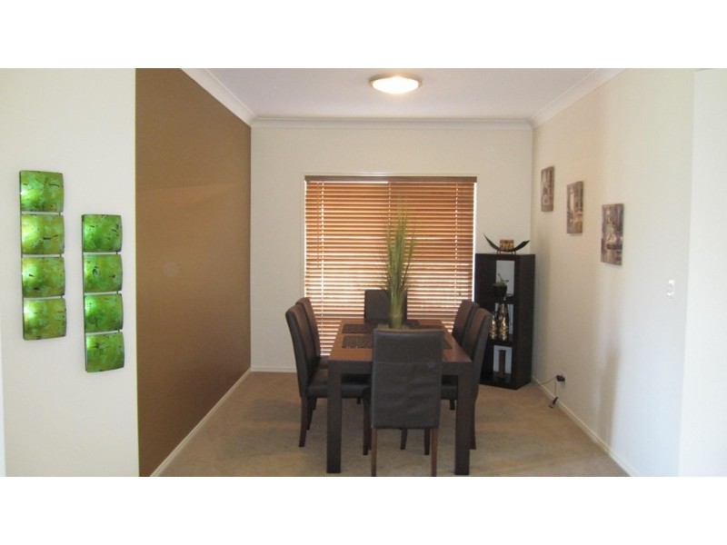 50 Calypso Street, Middle Ridge QLD 4350