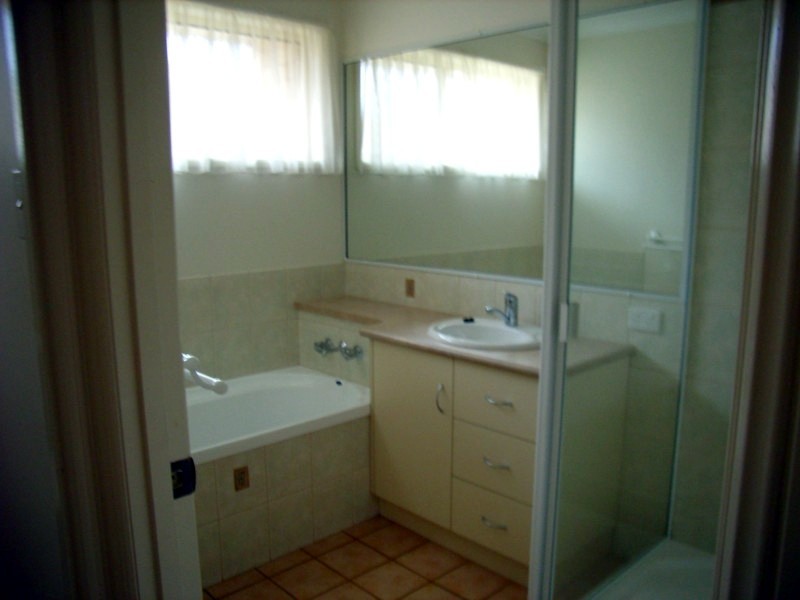 146 Glenvale Road, Glenvale QLD 4350