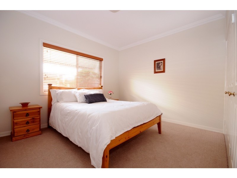 5 Phalaris Court, Toowoomba QLD 4350