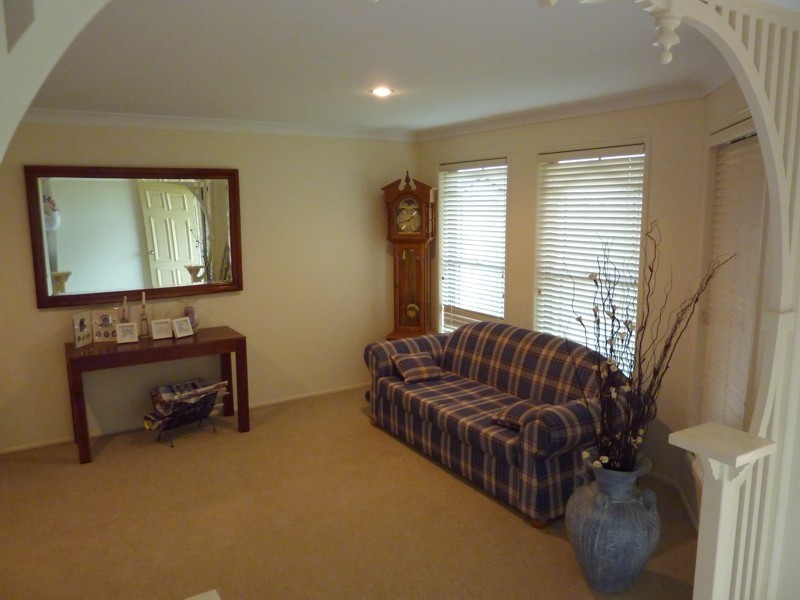 18 Cherokee Drive, Wilsonton QLD 4350