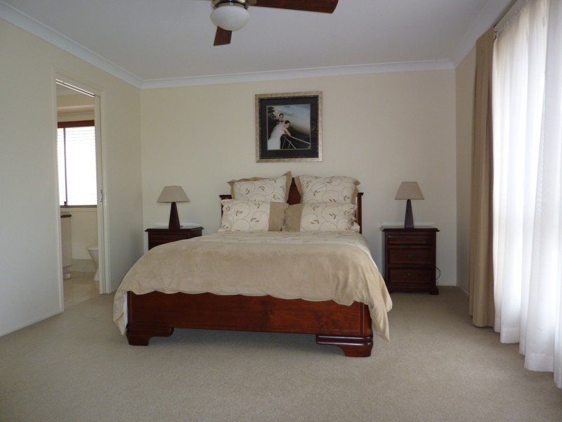 18 Cherokee Drive, Wilsonton QLD 4350