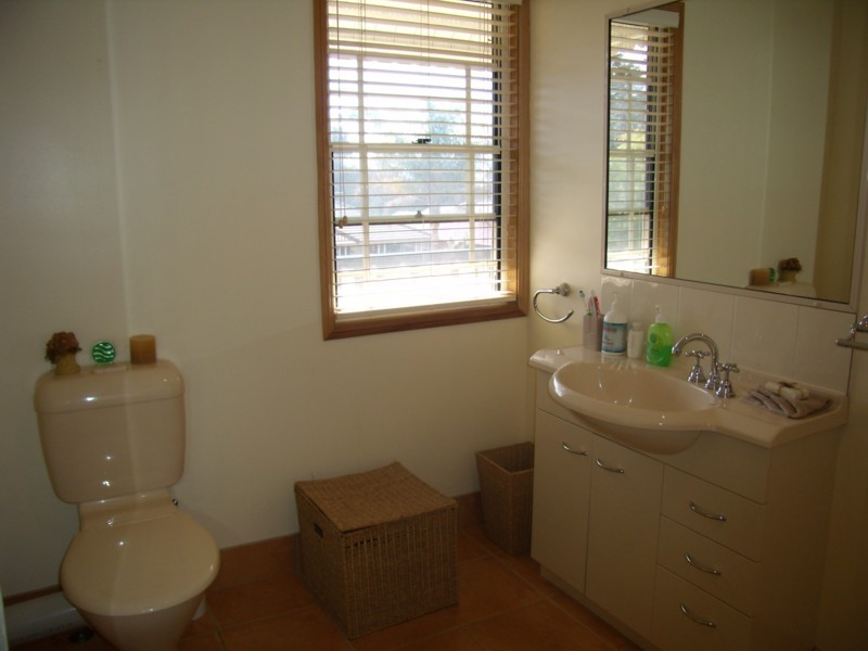 8 Purnawilla Court, Middle Ridge QLD 4350