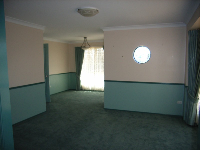 15 Brunckhorst Drive, Kearneys Spring QLD 4350