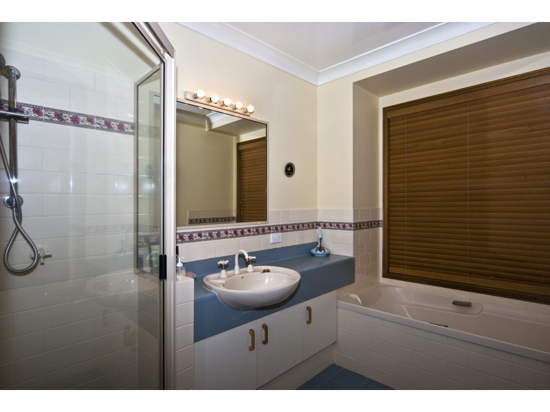 15 Rosbrook Court, Rangeville QLD 4350