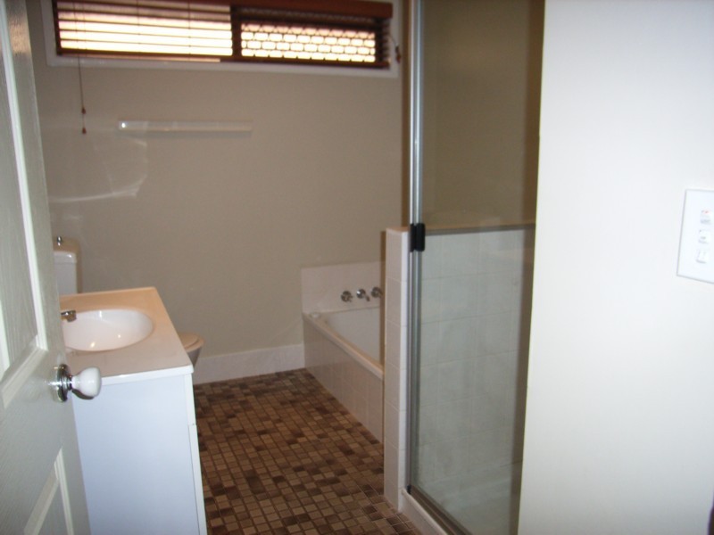 2/8 Johnson Street, East Toowoomba QLD 4350