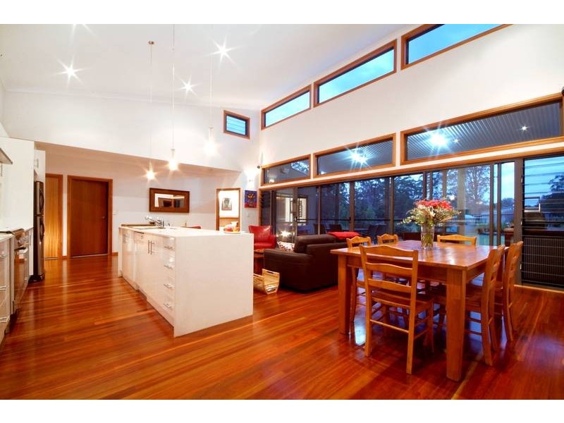 6 Perry Road, Highfields QLD 4352