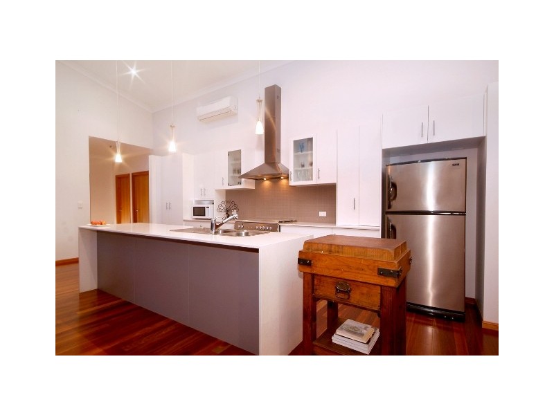 6 Perry Road, Highfields QLD 4352