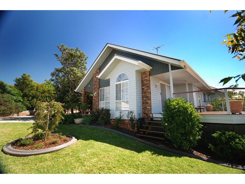 20 Timperley Drive, Highfields QLD 4352