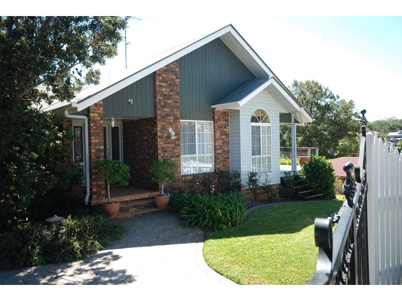 20 Timperley Drive, Highfields QLD 4352