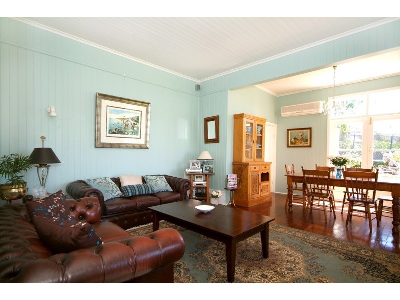 32 East Street, East Toowoomba QLD 4350