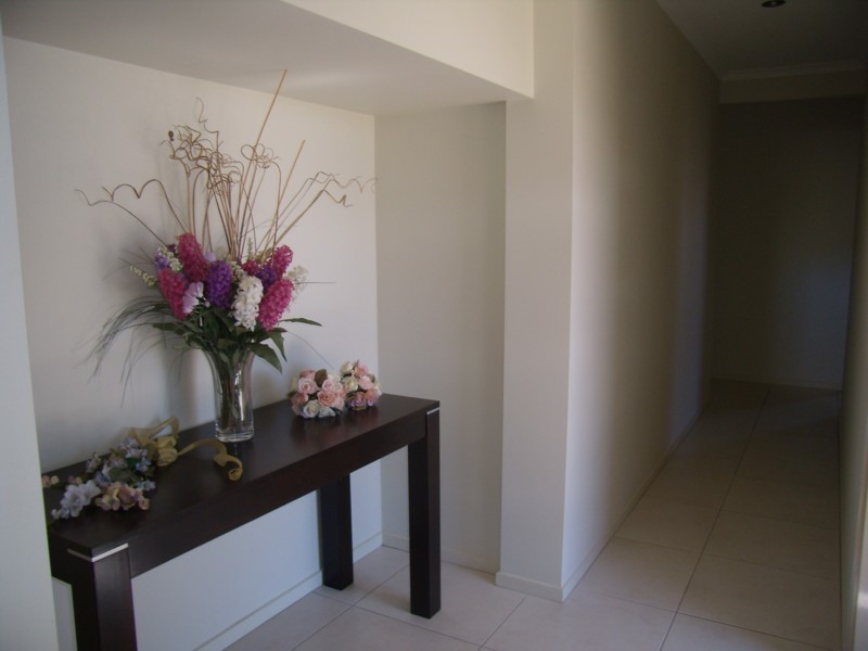 9 Schaefer Court, Westbrook QLD 4350