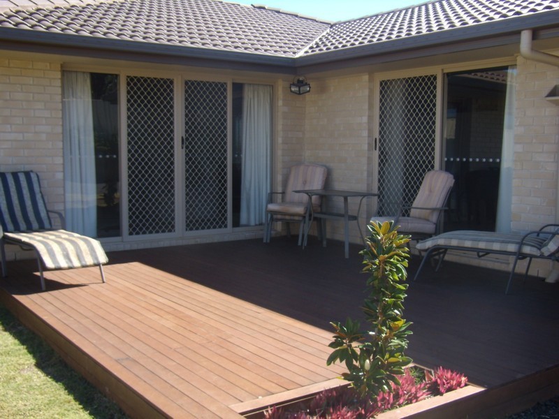 9 Schaefer Court, Westbrook QLD 4350