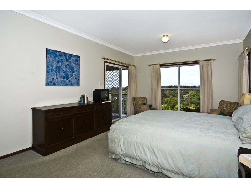 2/46a Mackenzie Street, Mount Lofty QLD 4350