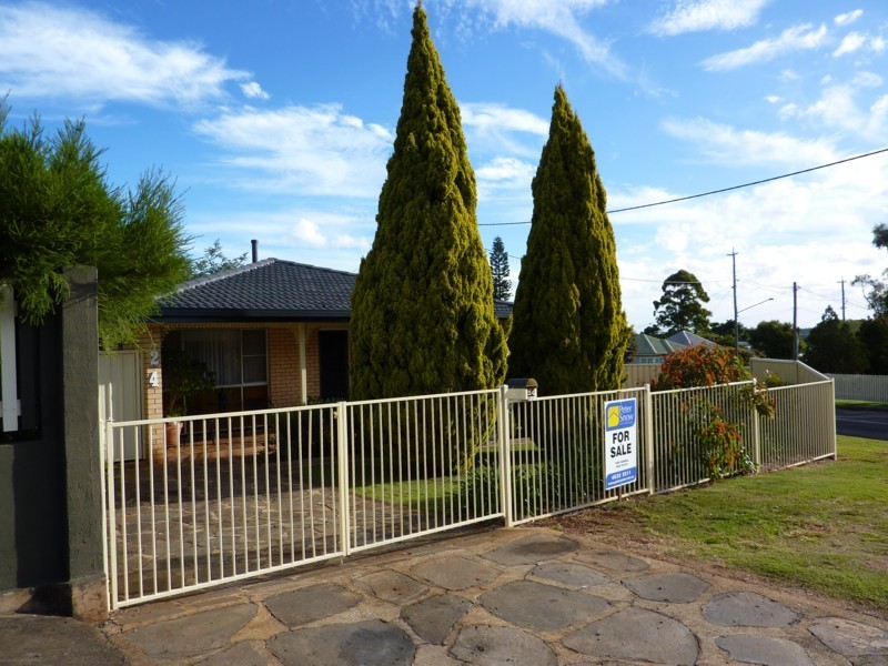 24 Cavell Street, East Toowoomba QLD 4350