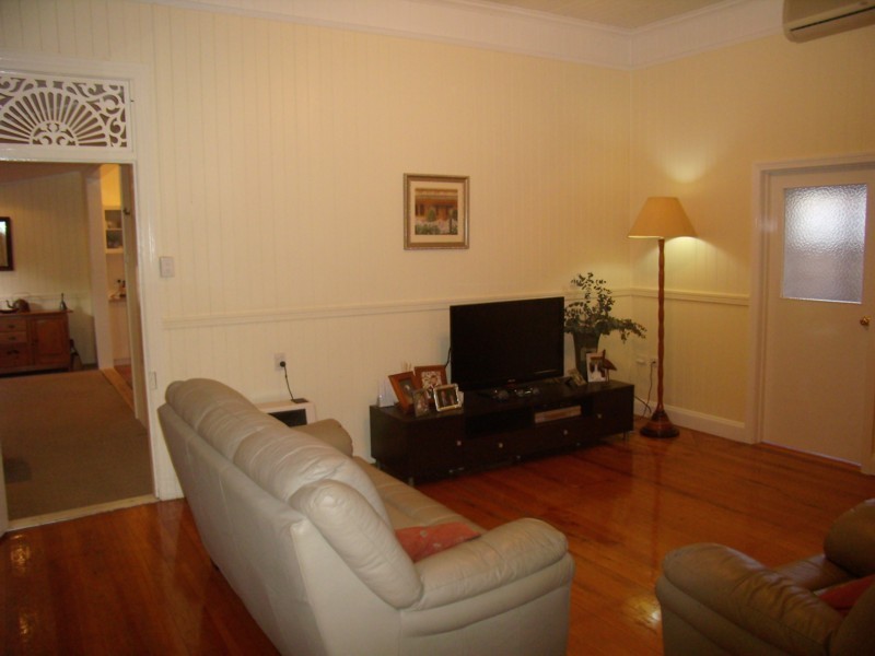 26 Raff Street, Toowoomba City QLD 4350