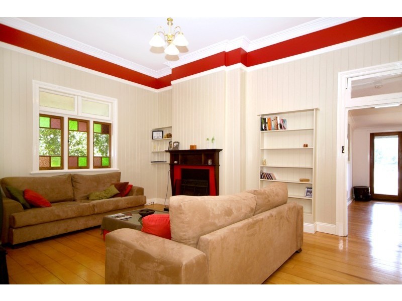 8 Somme Street, North Toowoomba QLD 4350