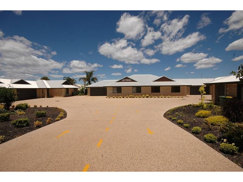 7/14 Uniplaza Court, Toowoomba QLD 4350