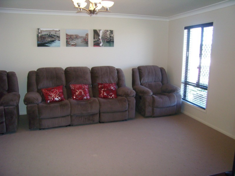 41 Phipps Drive, Toowoomba QLD 4350