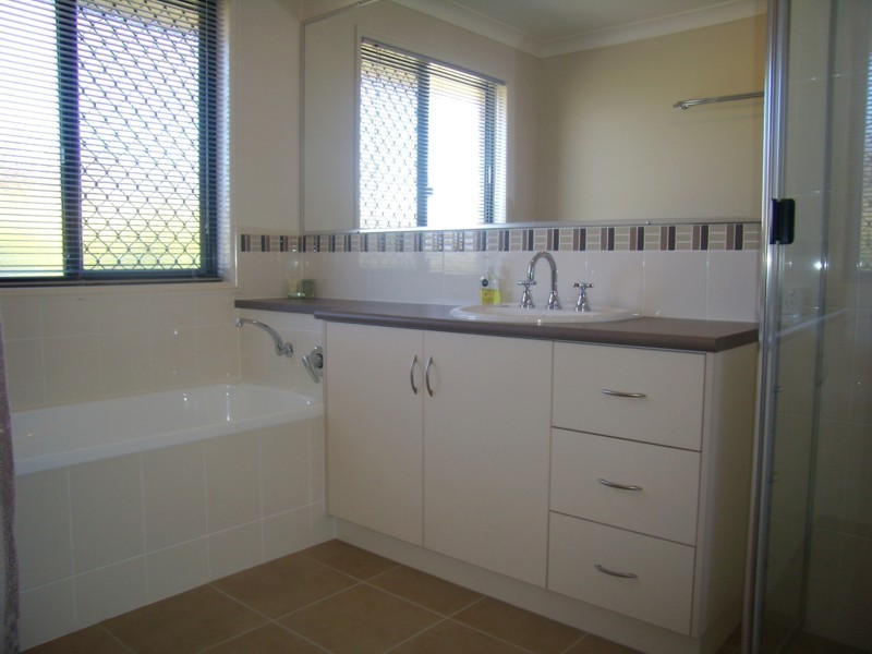 41 Phipps Drive, Toowoomba QLD 4350