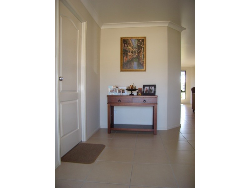 41 Phipps Drive, Toowoomba QLD 4350