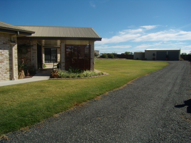 41 Phipps Drive, Toowoomba QLD 4350