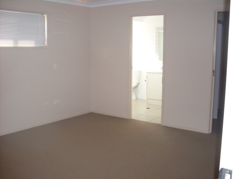 32 Bunya View Drive, Highfields QLD 4352