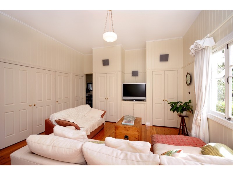 10 Francis Street, Toowoomba QLD 4350