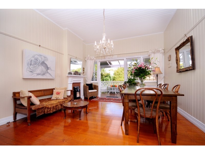 10 Francis Street, Toowoomba QLD 4350