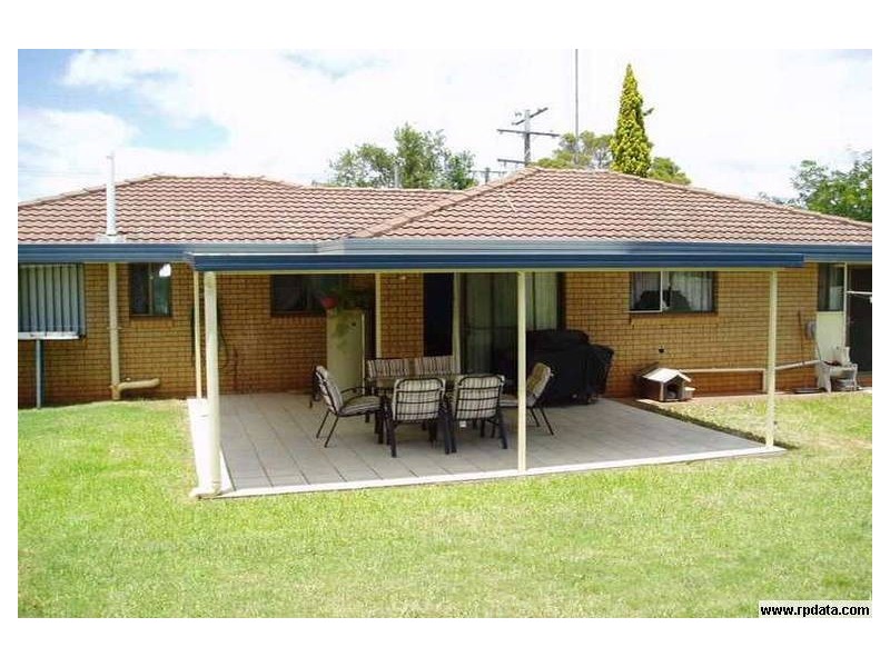 13 Lindberg Street, Wilsonton QLD 4350