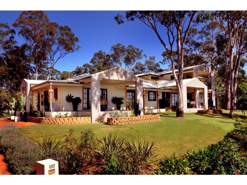 100 Prince Henry Drive, Toowoomba QLD 4350