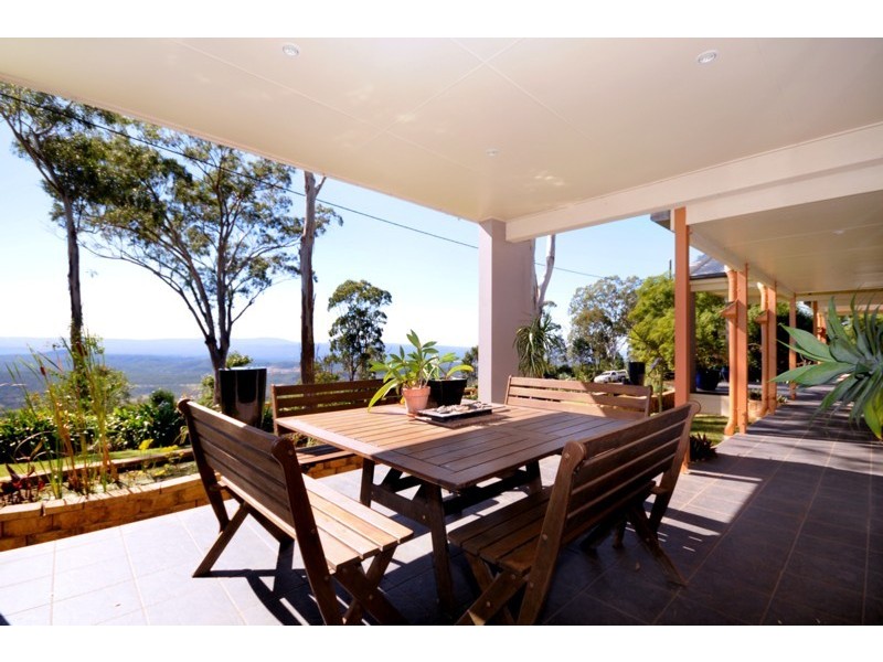 100 Prince Henry Drive, Toowoomba QLD 4350