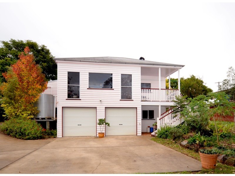 252 West Street, Toowoomba QLD 4350